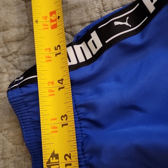 Puma Swim Trunk Size Medium - Picture 6 of 9